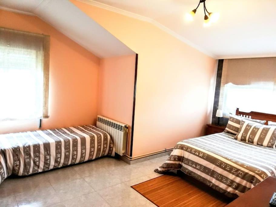 Apartamento En Las Afueras Ribadeo Exterior photo